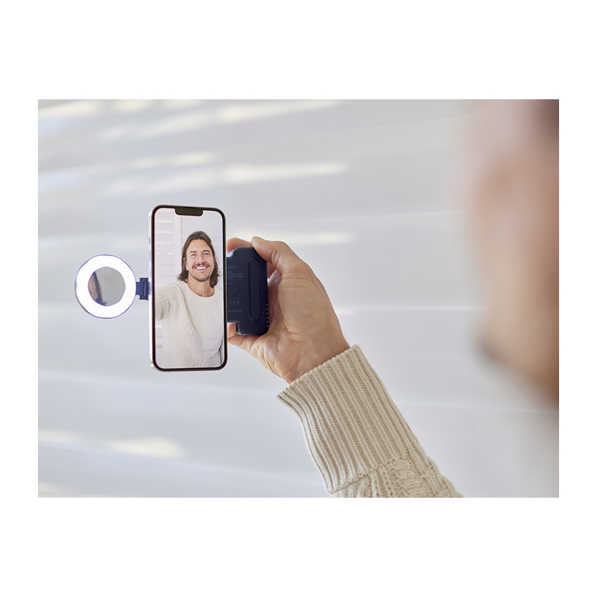 ShiftCam SnapGrip Creator Kit uchwyt do telefonu do fotografii mobilnej ze  statywem oraz lampą wspierający ładowanie bezprzewodowe z wbudowanym  powerbankiem 3200mAh (MagSafe) (midnight) - CORTLAND