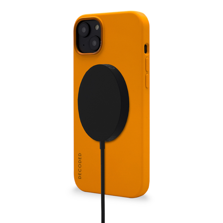 Decoded Silicone Case Magsafe - etui iPhone 15/14/13 (apricot)