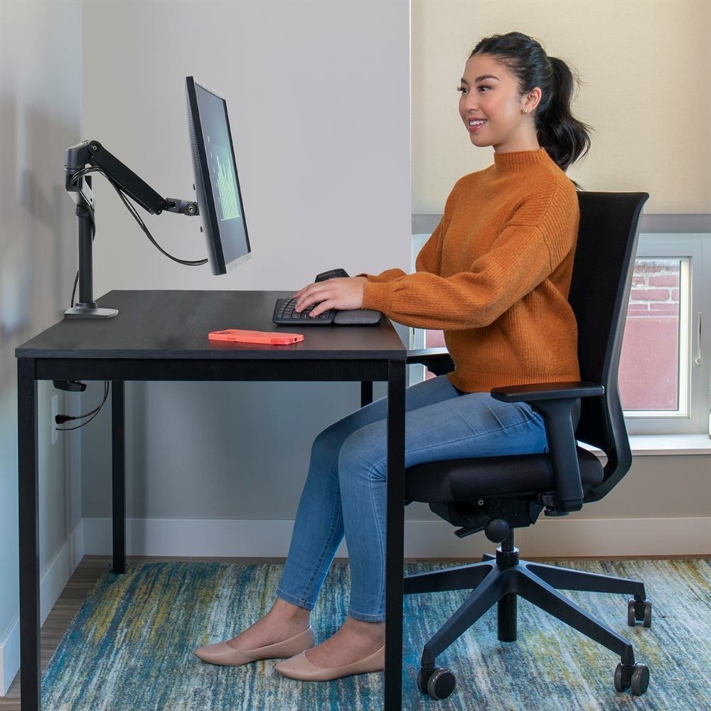 Ergotron LX Desk mount Arm Czarny - uchwyt biurkowy do monitora z wysokim punktem montażowym
