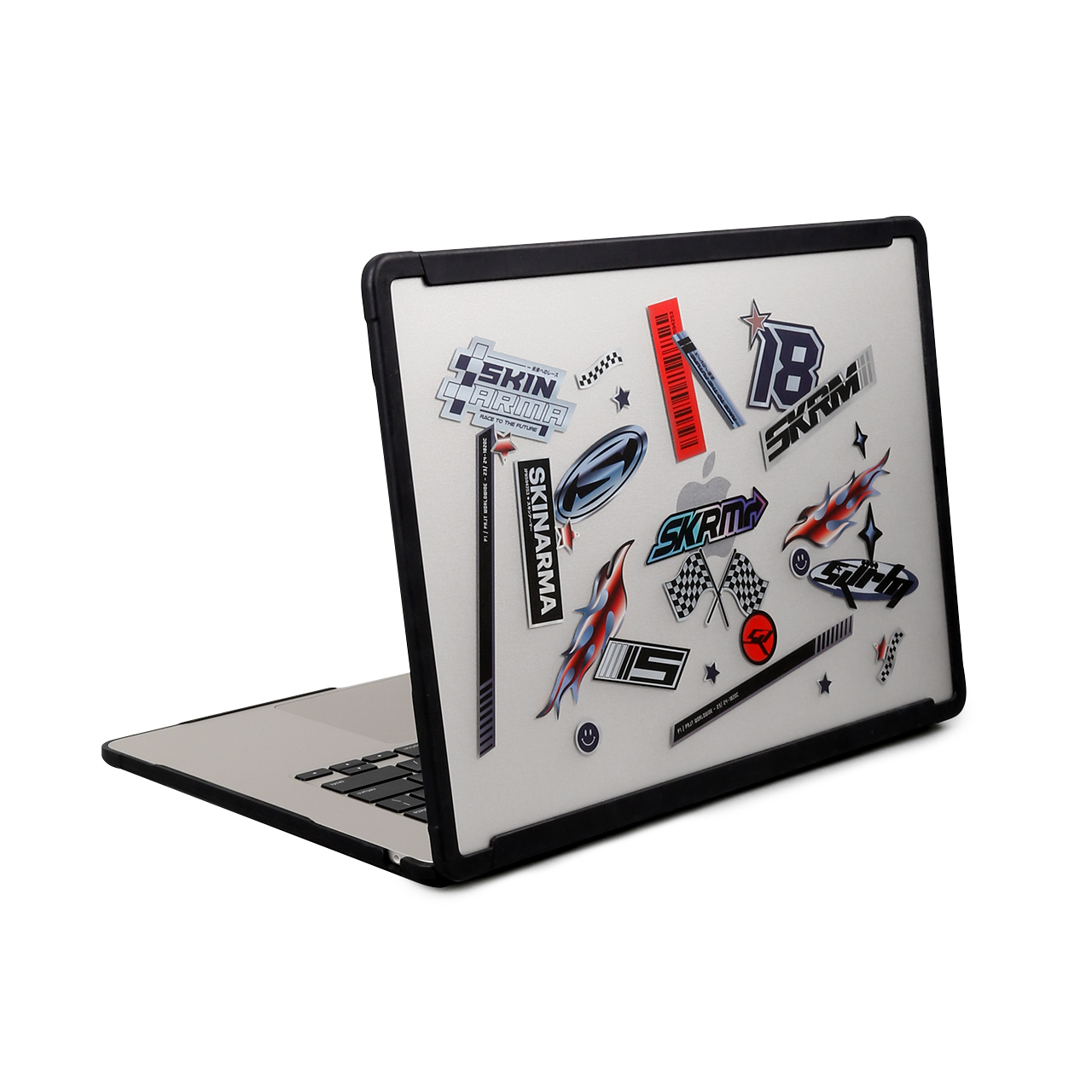 Zdjęcie do “Skinarma Henko przezroczysty - etui MacBook Air 15" (M3/M2)”.