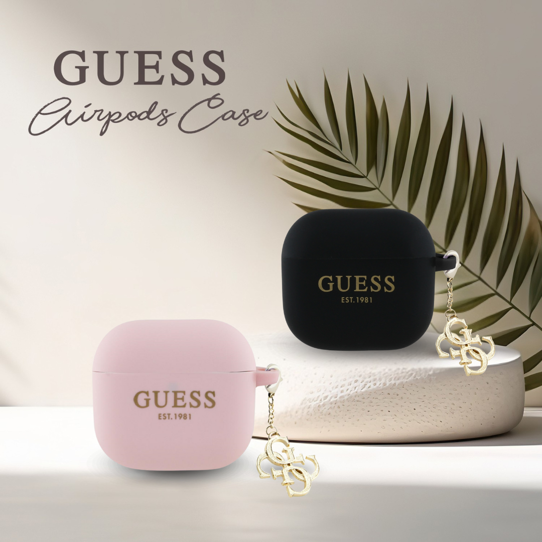 Zdjęcie do “Guess Silicone 4G Charm różowy - etui AirPods 4”.
