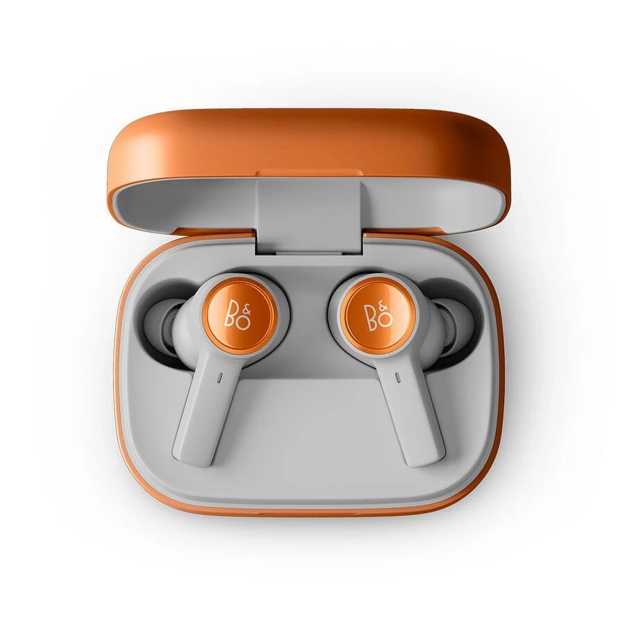 Zdjęcie do “Bang & Olufsen Beoplay Eleven Copper - słuchawki douszne”.