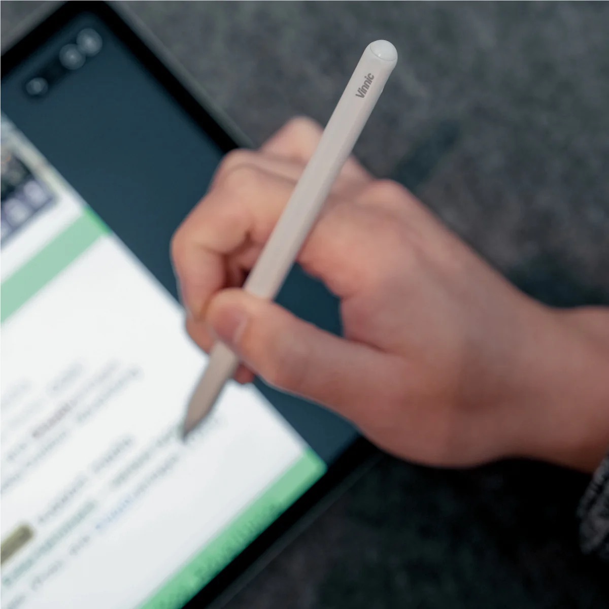 Zdjęcie do “Vinnic Universal iPad Stylus - rysik”.