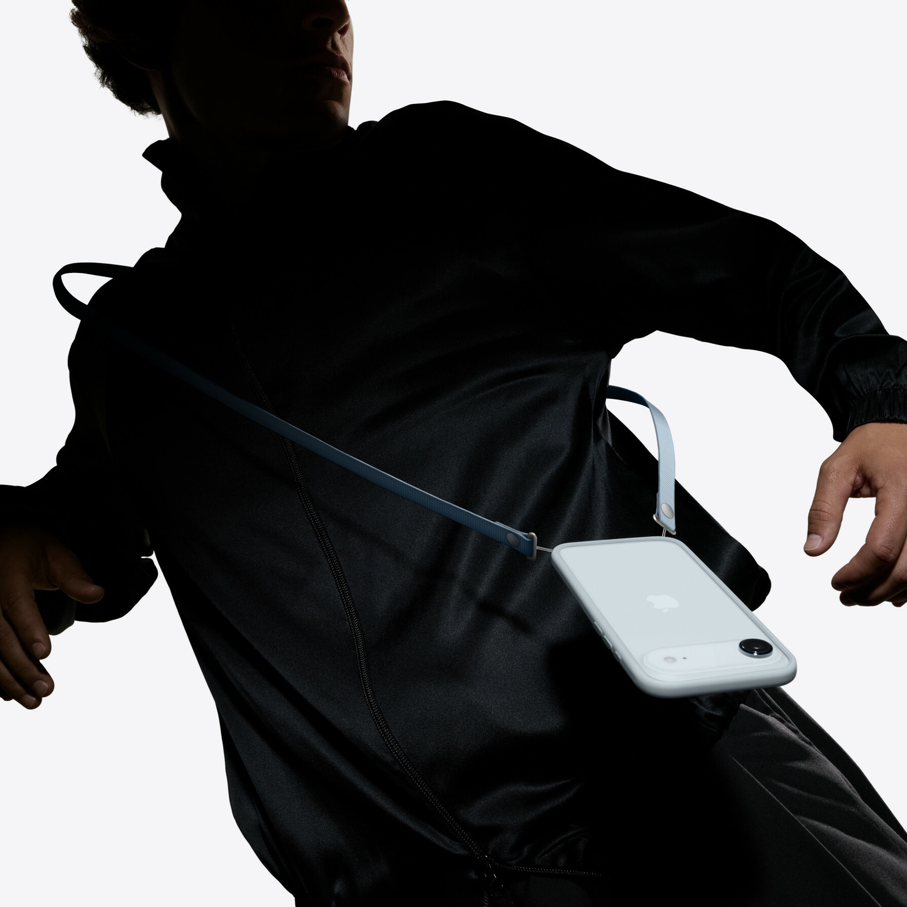 Zdjęcie do “Apple Crossbody Strap - Light Blue”.