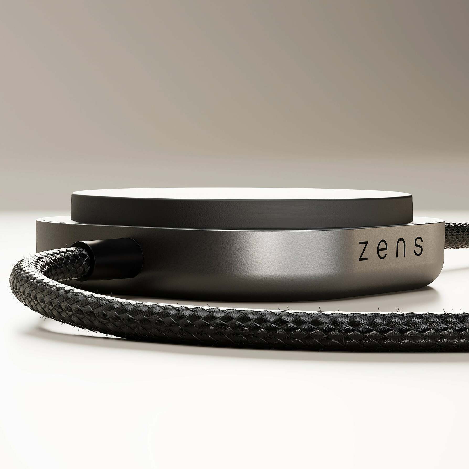 Zdjęcie do “Zens Charging Cable USB C-C Pro 2 czarny - kabel USB-C”.