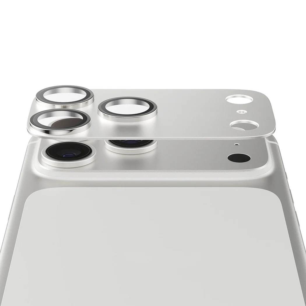 Zdjęcie do “PanzerGlass Fender Camera Protector srebrny - szkło ochronne na kamerę iPhone 17 Pro Max”.