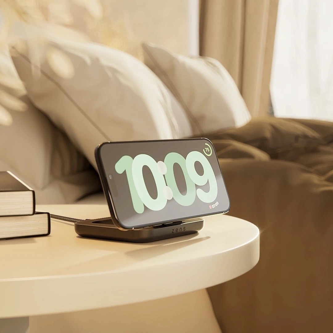 Zdjęcie do “Zens Magnetic Nightstand Charger czarny - ładowarka bezprzewodowa”.
