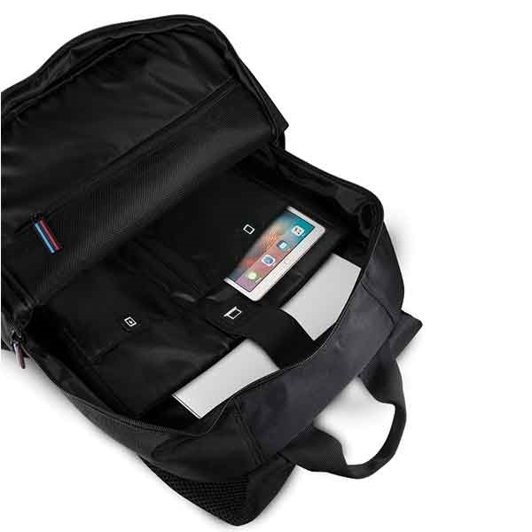 Zdjęcie do “BMW plecak Carbon Navy Stripe czarny - plecak MacBook 16"”.