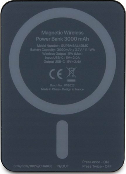 Zdjęcie do “Guess 4G Strassed Metal Logo MagSafe 5W 3000mAh czarny - powerbank”.
