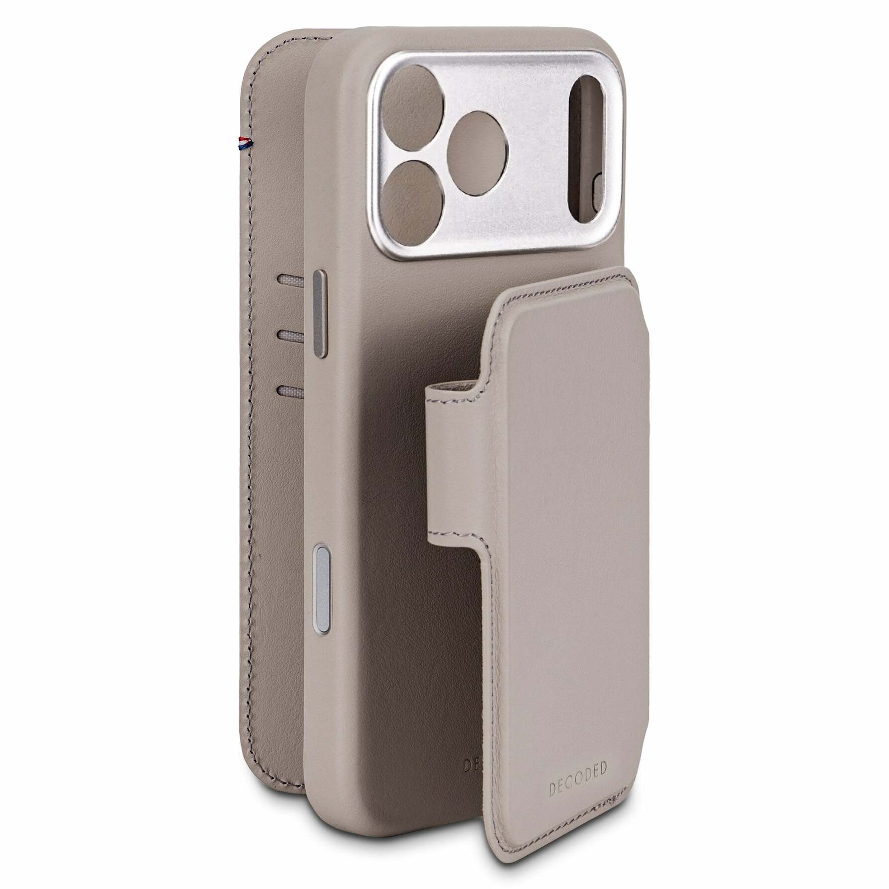 Zdjęcie do “Decoded Leather Detachable Wallet MS szary - etui iPhone 17 Pro”.