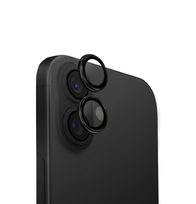 Zdjęcie do “UNIQ Optix Aluminium Camera Lens Czarny - szkło ochronne na kamerę iPhone 16/16 Plus”.