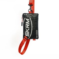 Zdjęcie do “Skinarma Comet czarny - torba iPhone”.