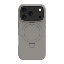 Zdjęcie do “dBramante Roskilde MS Kick ICON River Stone - etui iPhone 17 Pro”.