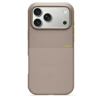 Zdjęcie do “Apple Beats iPhone 17 Pro Max Rugged Case with MagSafe and Camera Control – Alpine Gray”.