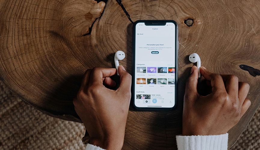 Jakie słuchawki do iPhone’a wybrać?